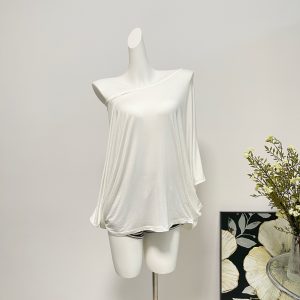 Yumeo Pure White Soft Comfortable Loose Knit Cape Top